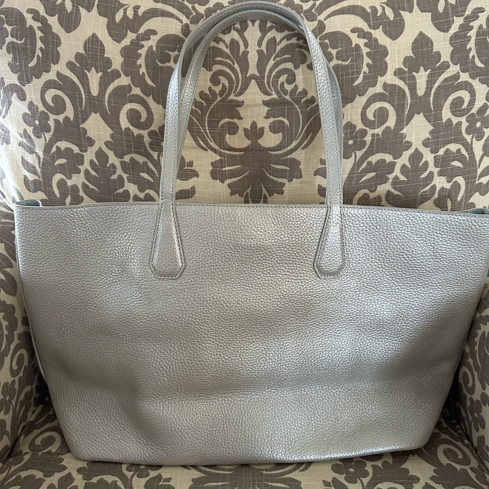 Tory Burch Silver Tote Bag - Picture 2 of 16